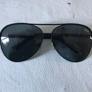 Quay Vivienne Sunglasses